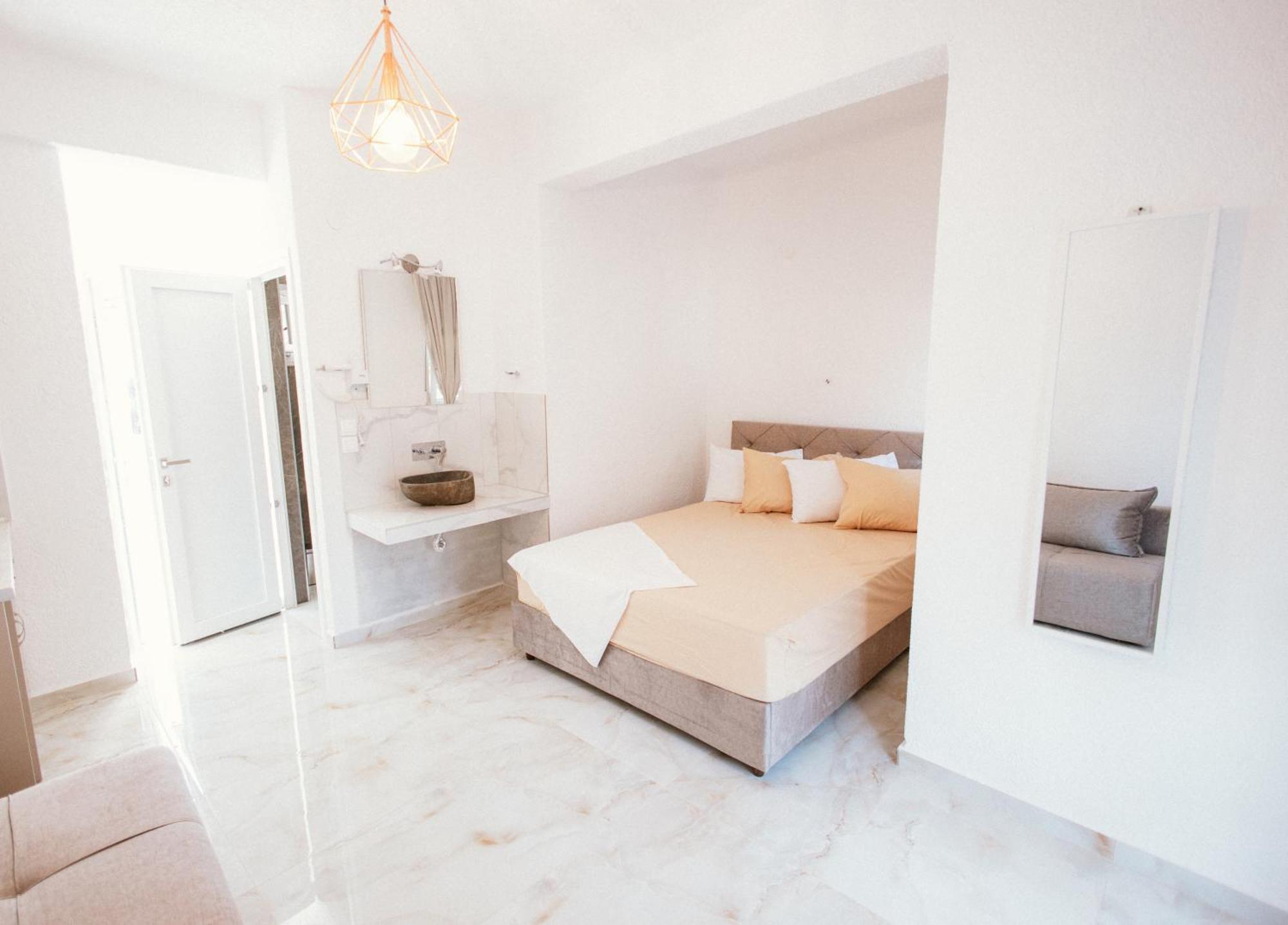 Villa Theano 2 토로니 외부 사진
