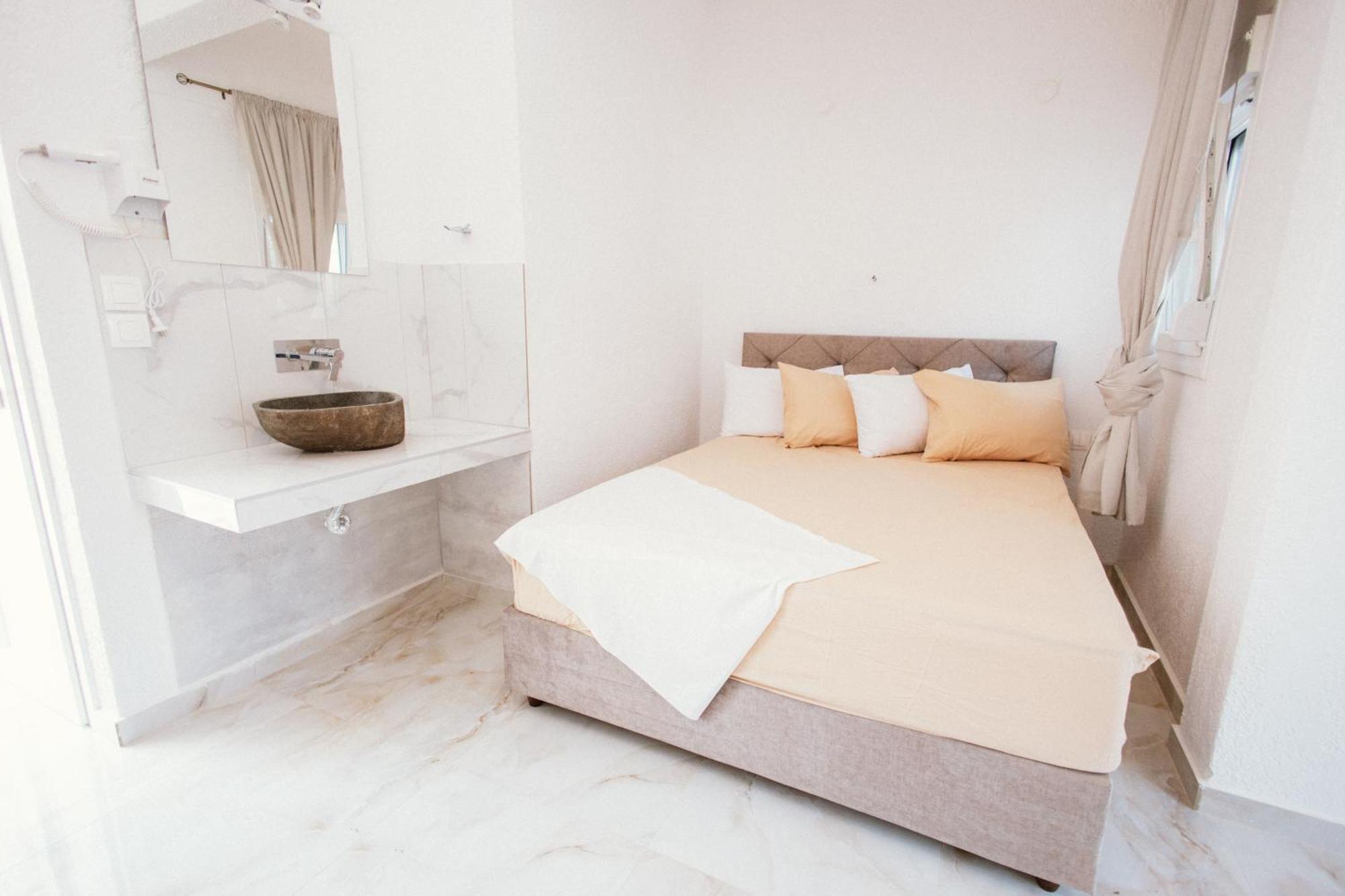 Villa Theano 2 토로니 외부 사진